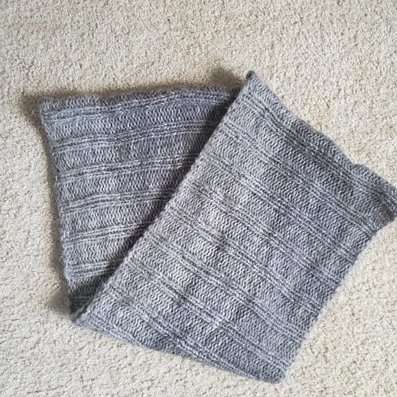 Infinity scarf - Picture 2 of 2